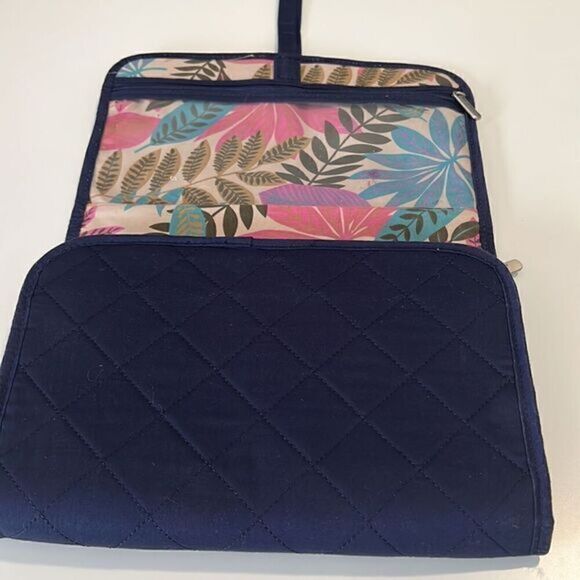 Travelon Navy Blue Trifold Three Compartments Hanging Toiletry Bag - Picture 11 of 14